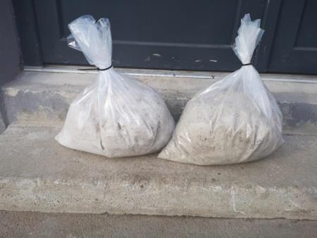 Občina Kamnik gospodinjstvom podarja sol za posipanje (3)